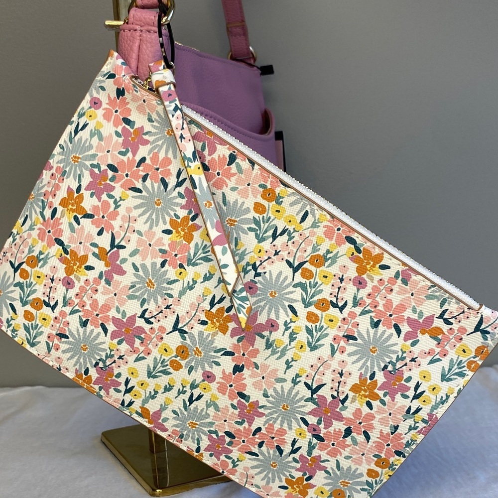 Nanette Lepore Ayanna Crossbody Bag & Pouch – Bedrose Cottage Floral – NWT - Picture 4 of 9
